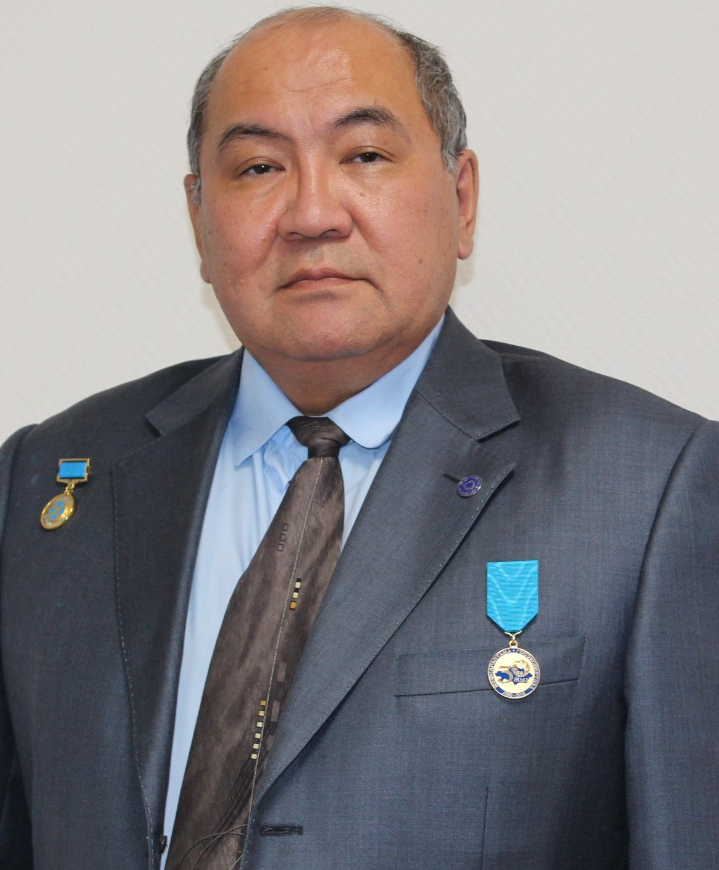 Аканов ЕБ -1_cut-photo.ru